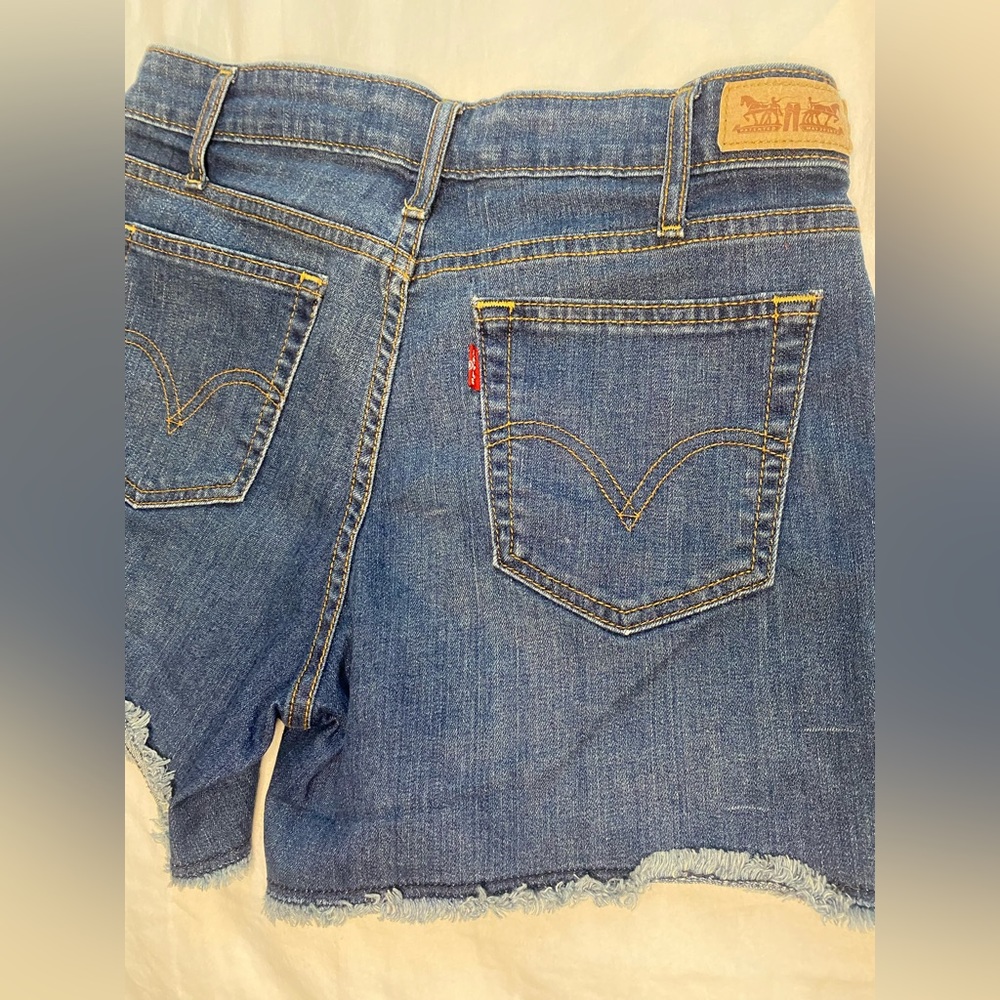 Levi’s jean shorts